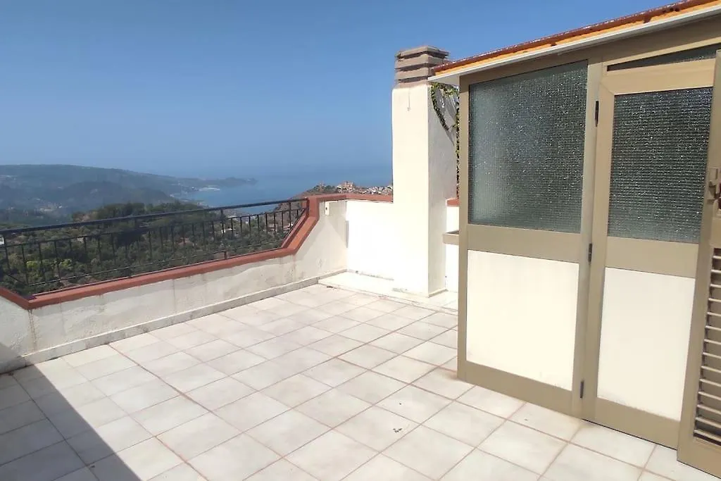Casa Vacanze Merca Piraino Italy