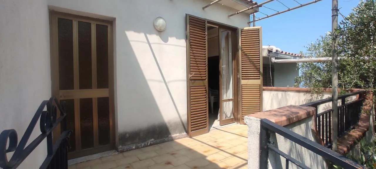 Apartment Casa Vacanze Merca Piraino Italy