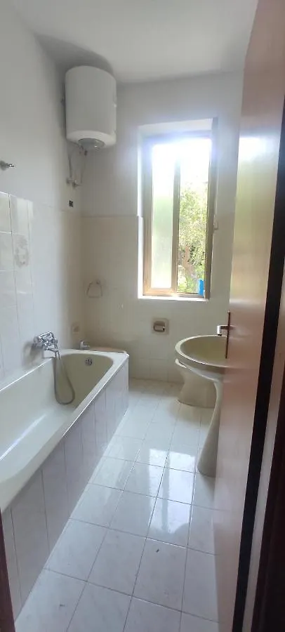 Casa Vacanze Merca Piraino 0*,